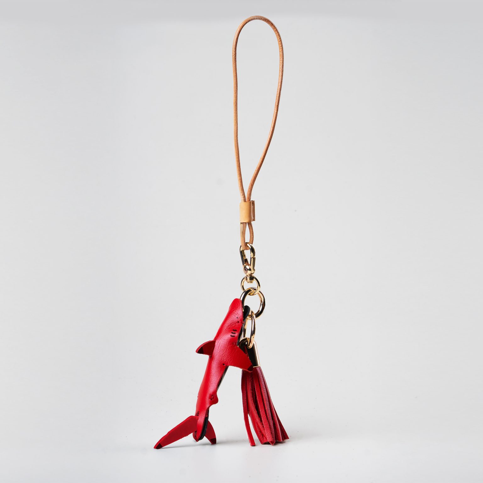 Salinan BLACKTIP SHARK CHARM 2